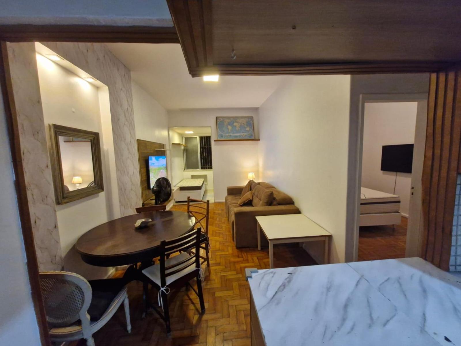 Ipanema General Osorio Apartemen *